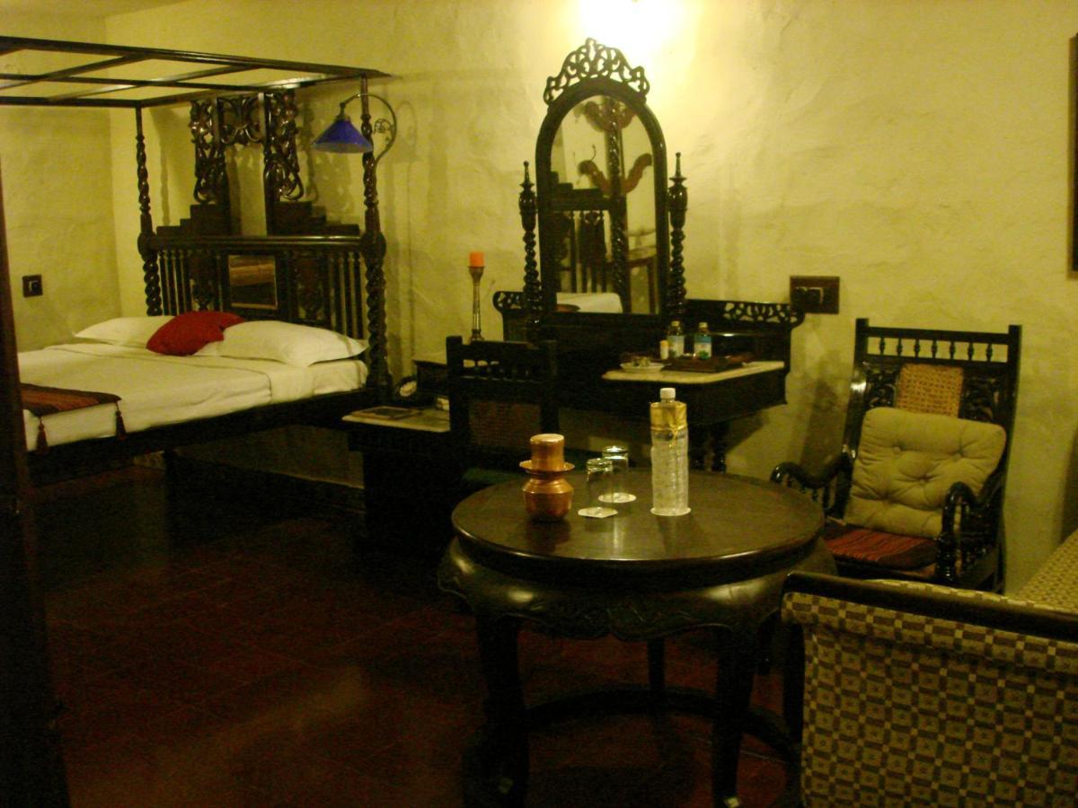 Indeco Hotels Swamimalai Кумбаконам Екстериор снимка